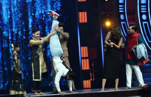 Ranveer Singh and Vaani Kapoor on 'Super Dancer'