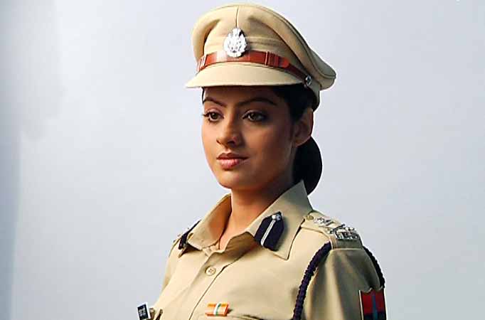 Sandhya to quit her training in Star Plus Diya Aur Baati Hum?