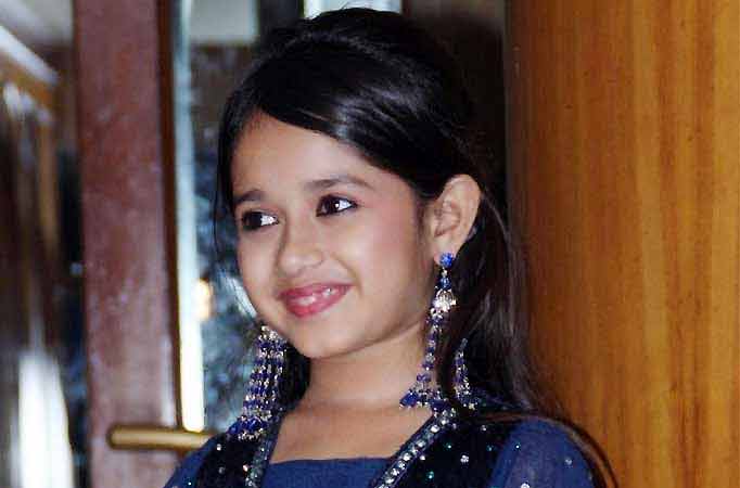 Roshni Walia desktop Wallpapers