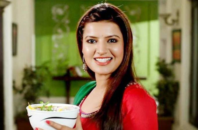 mohabbatein movie actress name and photos sarika s reality to come to fore in star plus yeh hai mohabbatein movie actress name and photos sarika s reality to come to fore in star plus yeh hai