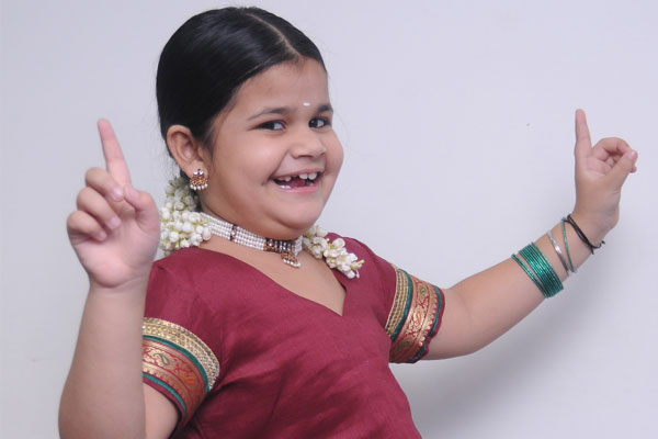 Saloni Daini Saloni Daini