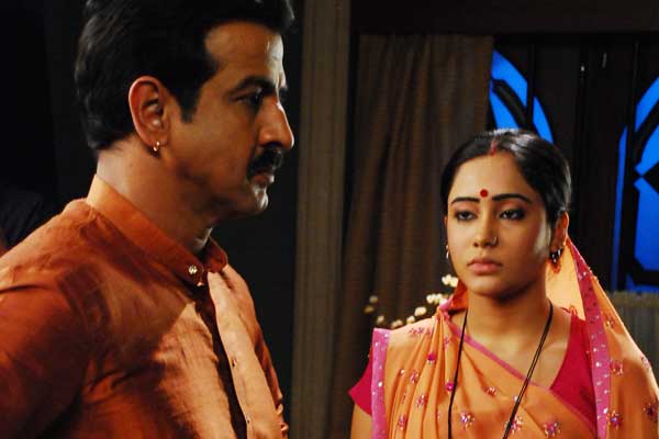 Ronit Roy and Aasiya Kazi Ronit Roy and Aasiya Kazi