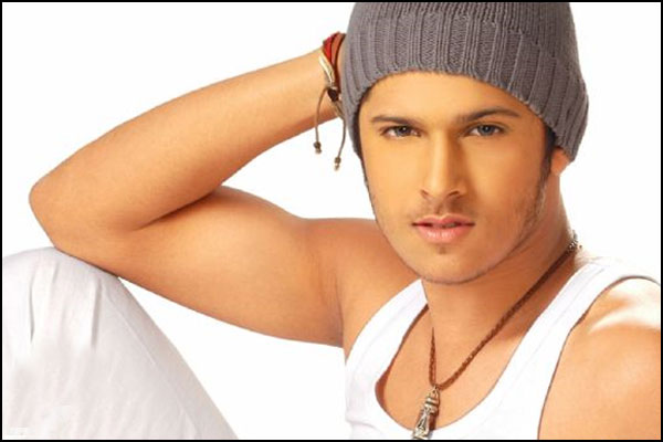 Neil Bhatt Neil Bhatt