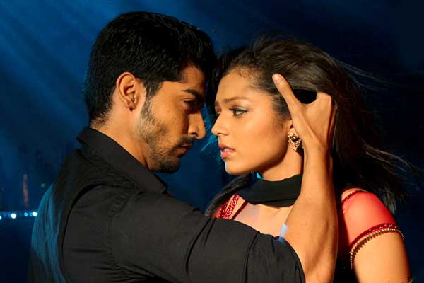 Gurmeet Choudhary and Drashti Dhami Gurmeet Choudhary and Drashti Dhami