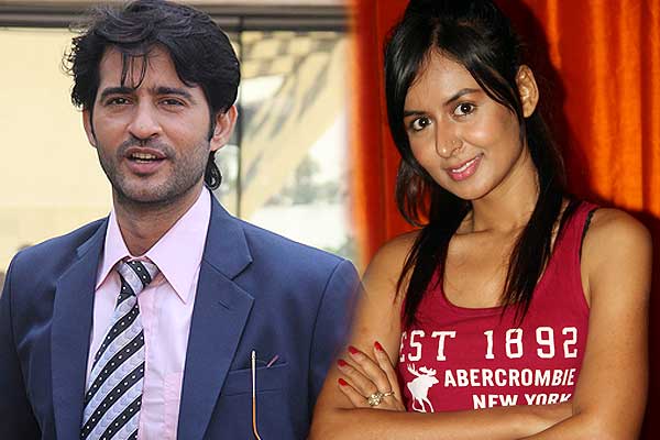 Hiten Tejwani and Mrinalini Tyagi Hiten Tejwani and Mrinalini Tyagi