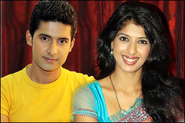 Ravi Dubey (Tej) and Aishwarya Sakhuja (Toasty) Ravi Dubey (Tej) and Aishwarya Sakhuja (Toasty)