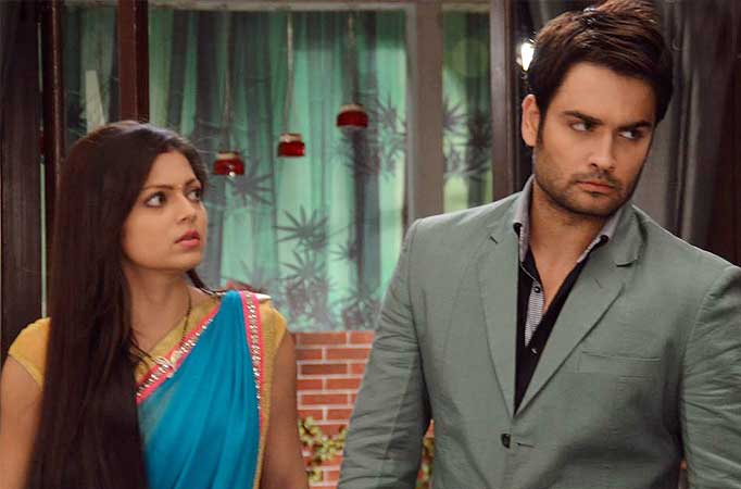 Drashti Dhami and Vivian Dsena Drashti Dhami and Vivian Dsena