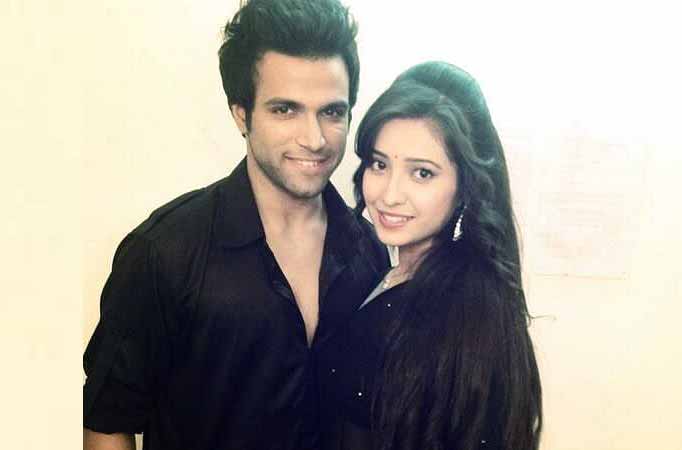 Rithvik Dhanjani and Asha Negi Rithvik Dhanjani and Asha Negi