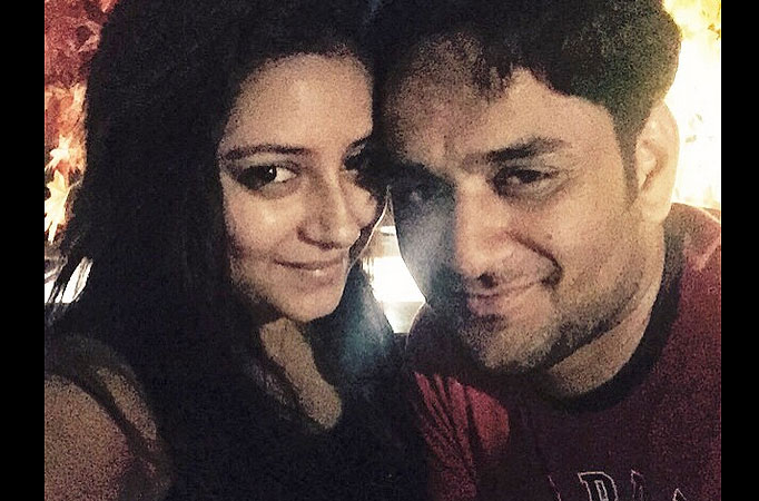 Producer Vikas Gupta DATING actress Pratyusha Banerjee? Producer Vikas Gupta DATING actress Pratyusha Banerjee?