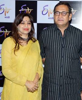 Mahesh Manjrekar with wife