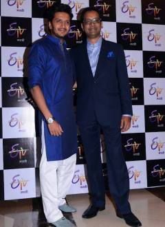 Anuj Poddar with Ritesh Deshmukh
