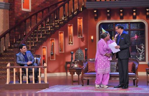  Rajat Sharma visits the set of Comedy Nights With Kapil