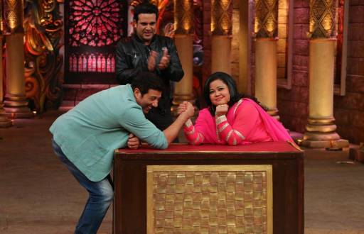 Sunny Deol and Bharti Singh