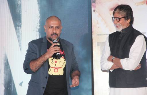 Amitabh Bachchan and Vishal Dadlani