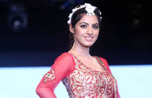 Deepika Singh- Another beauty with brains in the lot is Deepika, who has a MBA degree in marketing