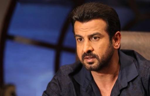 Ronit Roy charges 1.25 lakh a day (approx.)