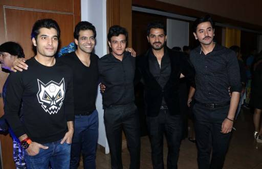Ssharad Malhotra, Himmanshoo Malhotra, Aniruddh Dave, Mrunal Jain and Shashank Vyas
