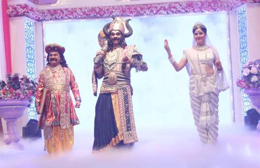 Bagha as Yamraj, Natukaka as Chitragupt and Banvri as Niyati