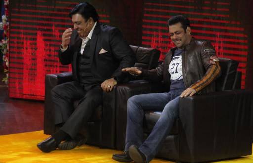 Salman Khan shoots for Discovery Jeet's Comedy High School