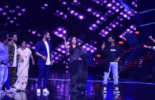 Madhuri Dixit overwhelmed after watching her tribute act on Dance+4