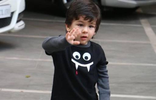 Check out the different moods of Taimur Ali Khan