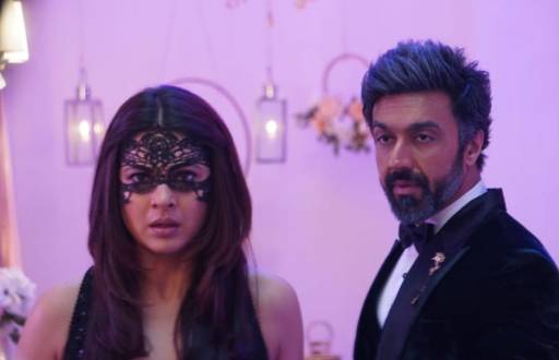 Masquerade party in Sony TV's Beyhadh 2