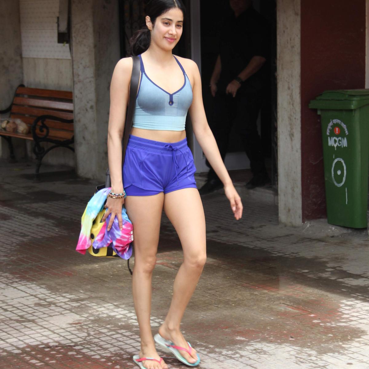 Check out these Gymwear Looks of Janhvi Kapoor