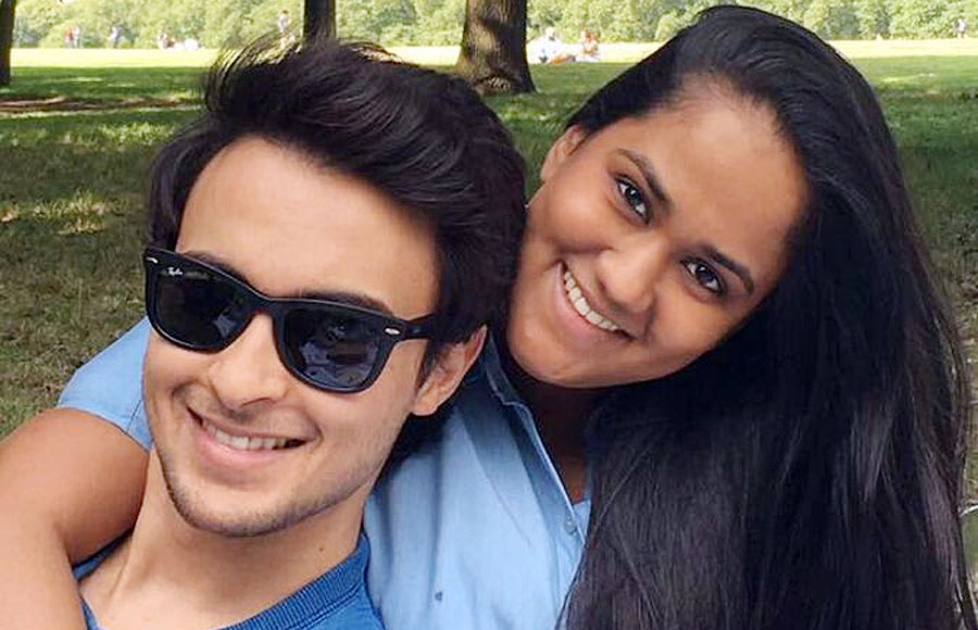 Arpita Khan and Ayush Sharma's house was robbed recently. The couple, who were on holiday, were not aware of the robbery till they returned last week, the site added. They have reportedly been robbed off valuables worth over Rs 3.25 lacs. Their maid Aafsa is under suspicion, the site states. She's allegedly been missing since the end of July.