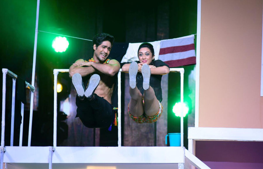 Sanam - Abigail performingt on the sets of Nach Baliye 8