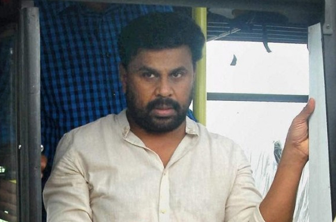 Who's the VIP in revelations made by director in actor Dileep case?