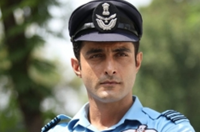 Aadil Khan went through arduous training for action sequences in 'Shoorveer' Aadil Khan went through arduous training for action sequences in 'Shoorveer'