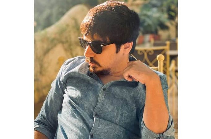 Ashish Verma recollects shooting for 'Atrangi Re', calls it a heartwarming experience Ashish Verma recollects shooting for 'Atrangi Re', calls it a heartwarming experience