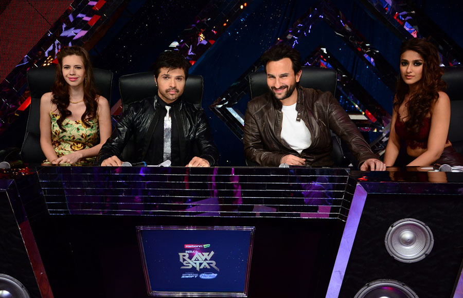 Kalki Koechlin, Saif Ali Khan and Ileana D'cruz along with the mentor of the show Himesh Reshammiya