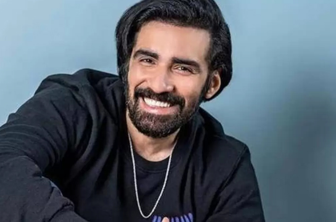 Avinash Tiwary learnt to chew 'khaini' for 'Khakee: The Bihar Chapter' Avinash Tiwary learnt to chew 'khaini' for 'Khakee: The Bihar Chapter'