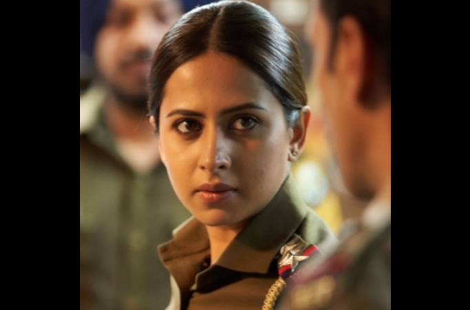 Sargun Mehta heaps praise on Akshay Kumar, says he gives free hand to explore, experiment Sargun Mehta heaps praise on Akshay Kumar, says he gives free hand to explore, experiment
