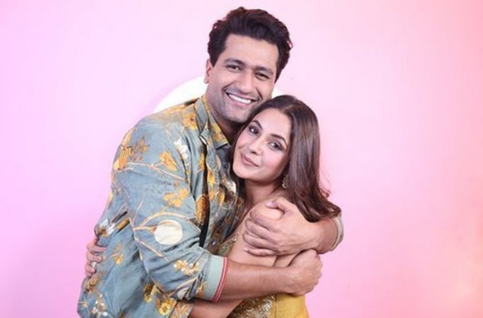 Vicky Kaushal and Shehnaaz Gill’s pictures go viral; netizens say, “Chemistry physics maths sab hai bhai sab do a movie together asap” Vicky Kaushal and Shehnaaz Gill’s pictures go viral; netizens say, “Chemistry physics maths sab hai bhai sab do a movie together