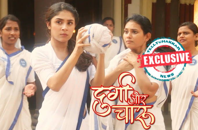 Durga Aur Charu: Exclusive! Charu gets in trouble at the jail after she stands up to the bullies! Durga Aur Charu: Exclusive! Charu gets in trouble at the jail after she stands up to the bullies!