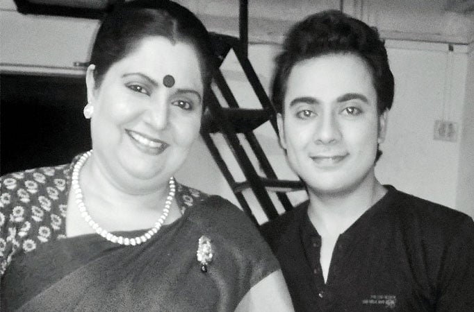 Vandana Pathak and Worshipp Khanna Vandana Pathak and Worshipp Khanna