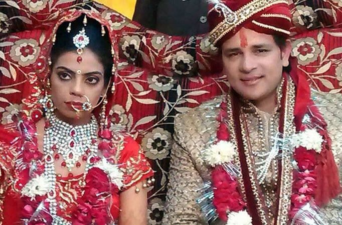 Actor Ashutosh Tiwari is now married Actor Ashutosh Tiwari is now married