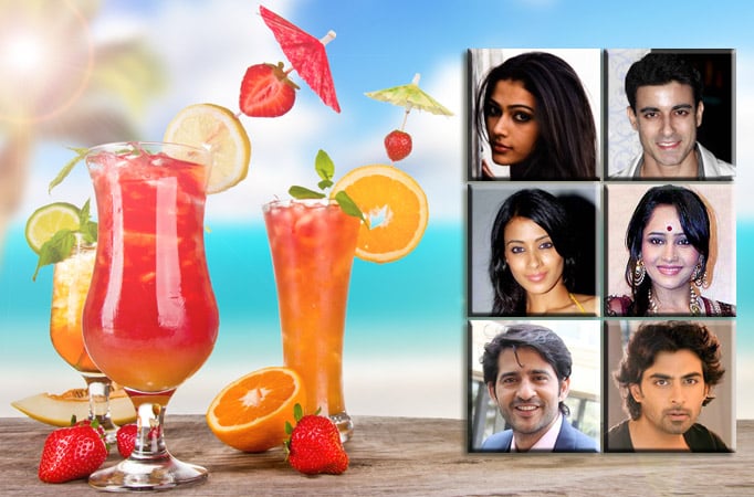 Drinks That Keep Our Celebs Cool Drinks That Keep Our Celebs Cool