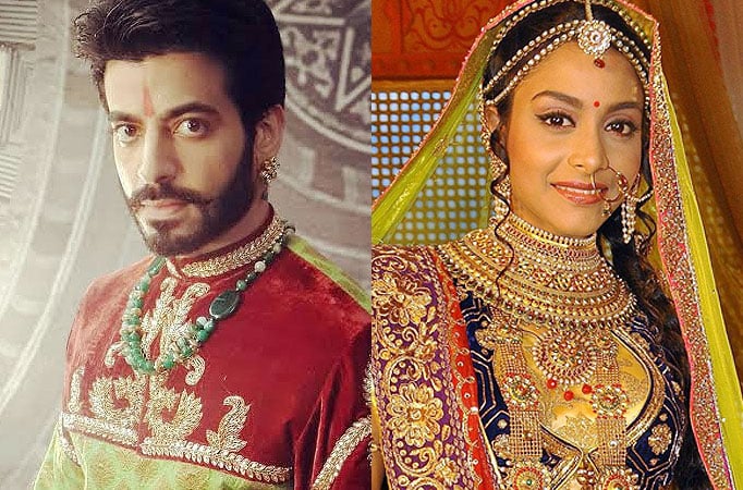 Vineett Kumar and Rachana Parulkar Vineett Kumar and Rachana Parulkar