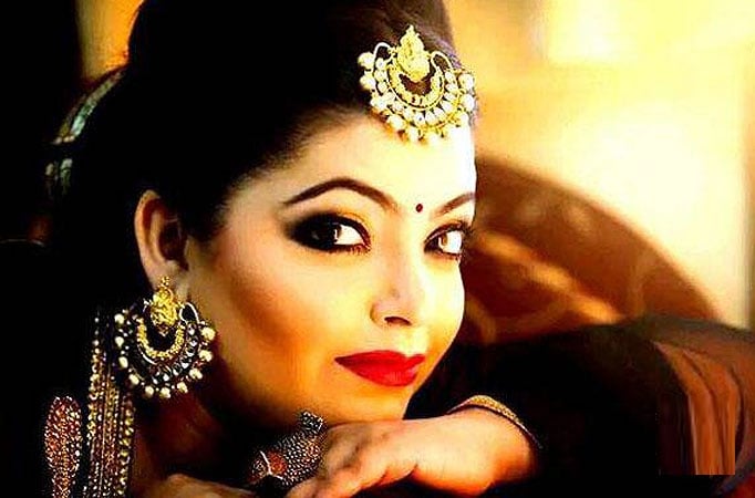 Divya Bhatnagar Divya Bhatnagar