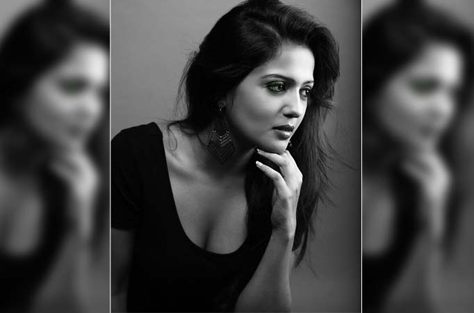 Gulki goofs up her Piyaa Albela character with Swabhimaan's Naina! Gulki goofs up her Piyaa Albela character with Swabhimaan's Naina!