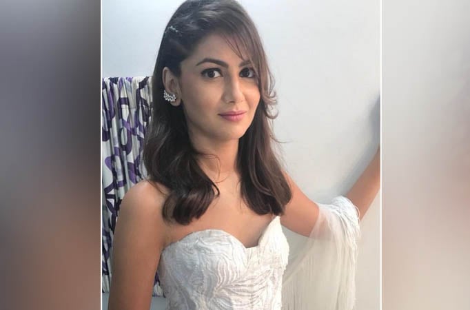 Sriti Jha PROVES that it is not necessary to be GLAMOUROUS to be an ACTRESS! Sriti Jha