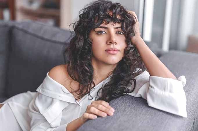 Rashi Mal plays a hacker! Rashi Mal