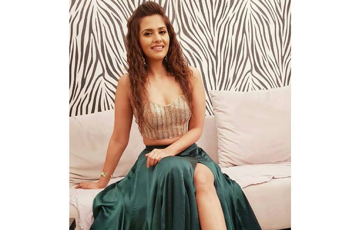 Bigg Boss 13: Dalljiet Kaur is scared of THIS... Bigg Boss 13: Dalljiet Kaur is scared of THIS...