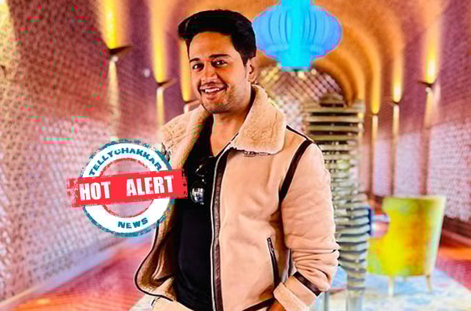 HOT ALERT! Gaurav Khanna amplifies his style by adding a jacket