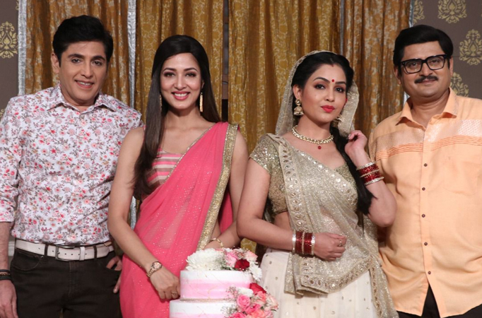 It’s time to ROLL! &TV’s Bhabiji Ghar Par Hai’s team welcomes Vidisha Srivastava as the new Anita Bhabi It’s time to ROLL! &TV’s Bhabiji Ghar Par Hai’s team welcomes Vidisha Srivastava as the new Anita Bhabi