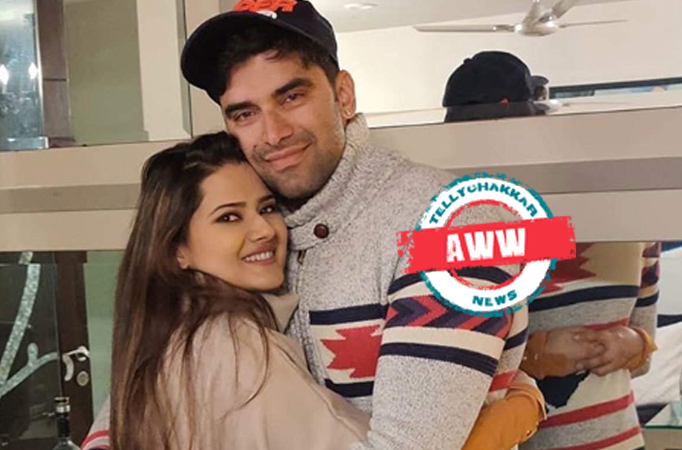 Aww! Kratika Sengar- Nikitin Dheer share snaps of their maternity photoshoot Aww! Kratika Sengar- Nikitin Dheer share snaps of their maternity photoshoot