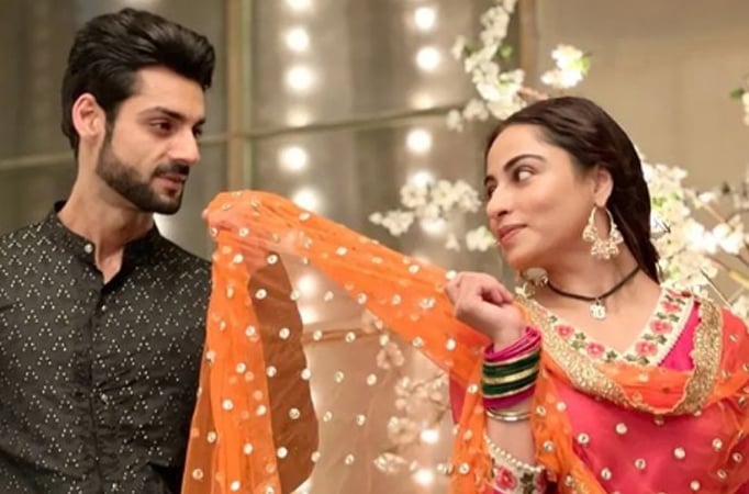 Aditya collapse in gurudwara while praying for Ginni’s good health in the upcoming episode of Star Bharat’s Channa Mereya. Aditya collapse in gurudwara while praying for Ginni’s good health in the upcoming episode of Star Bharat’s Channa Mereya.